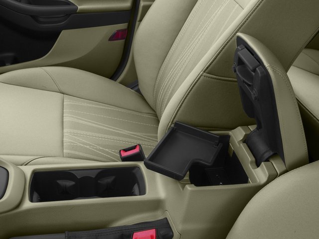 Used 2017 Oxford White Ford SE image 18