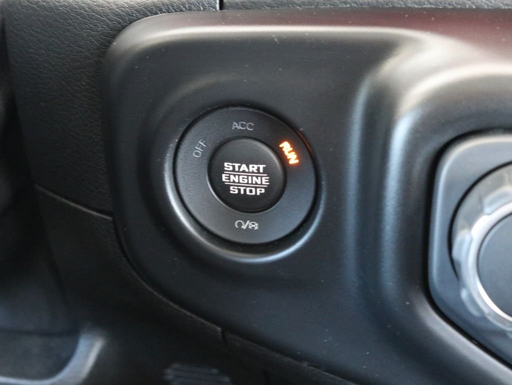Used 2021 Gray Jeep Rubicon image 17