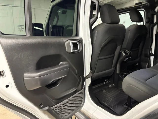 Used 2021 White Jeep Unlimited Sport S image 12