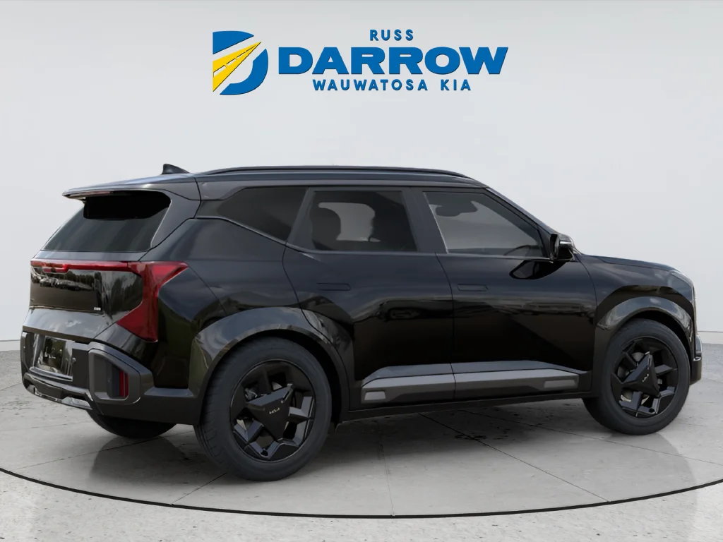 New 2027 Black Kia X-Line S image 6