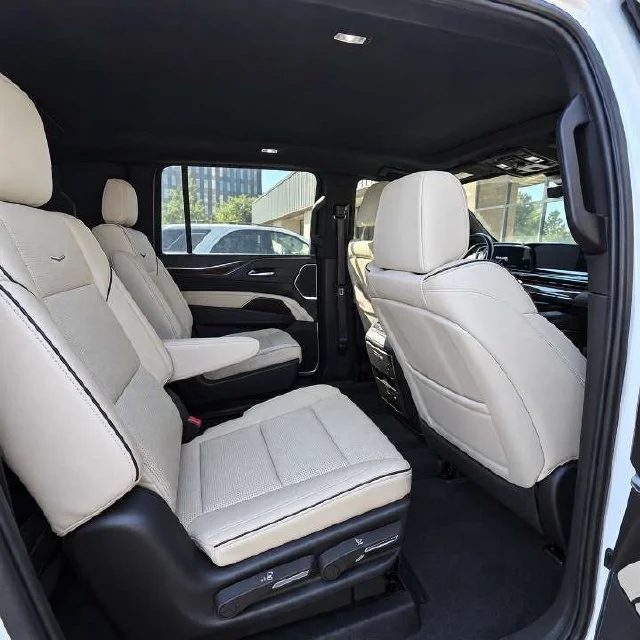 Used 2021 White Cadillac Sport image 8