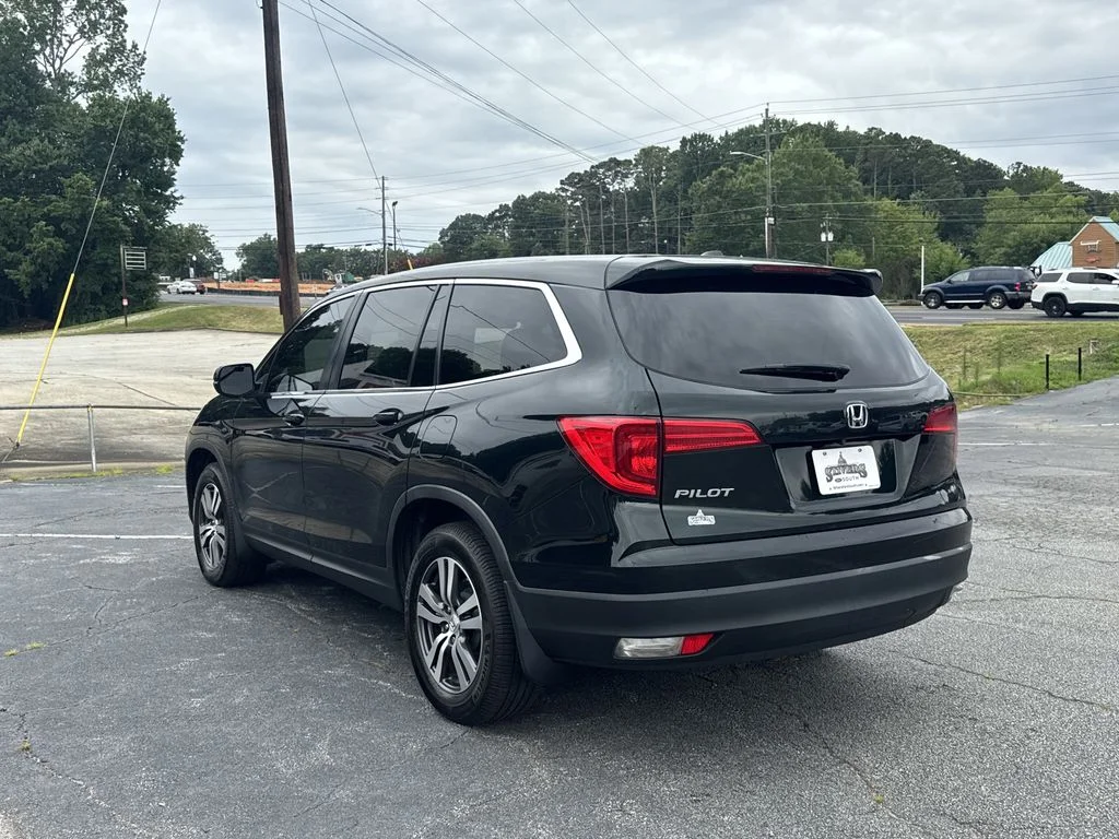 Used 2018 Beige Honda EX image 5