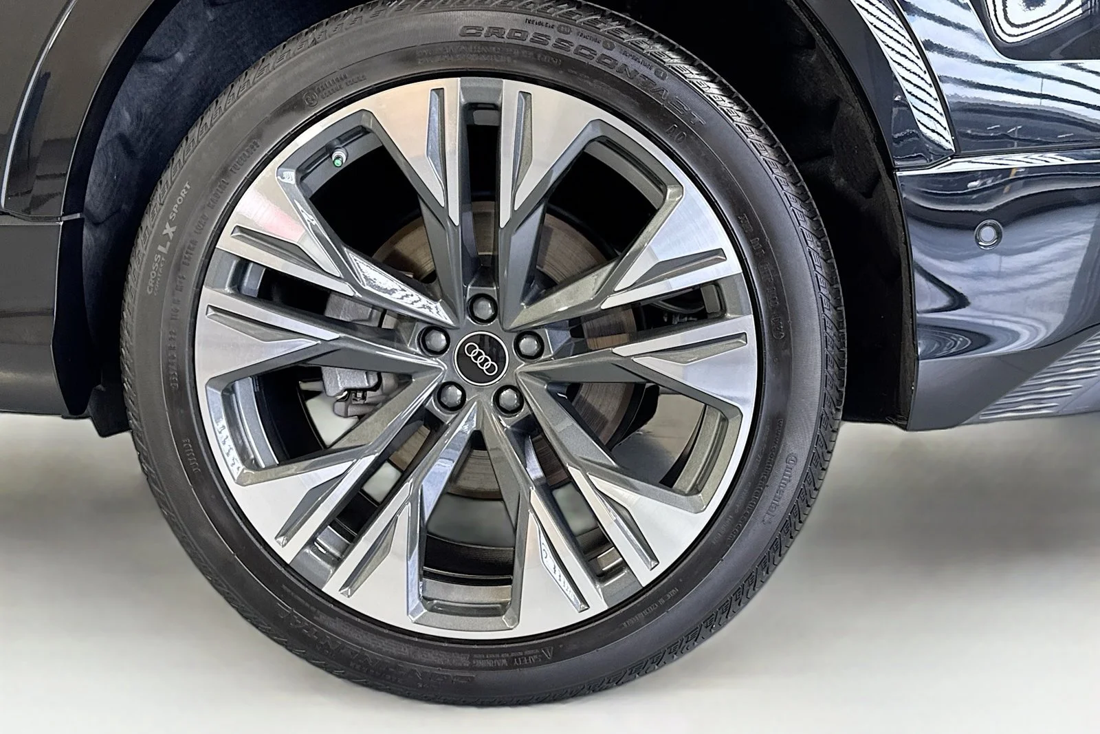 Used 2025 Mythos Black Audi Premium Plus image 30