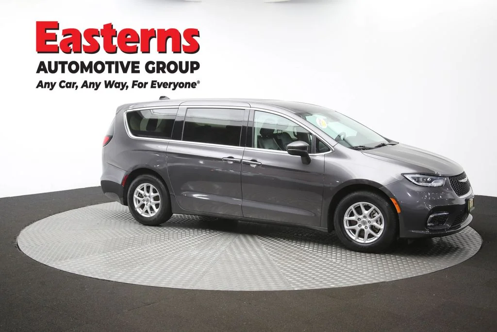 Used 2023 Gray Chrysler Touring L image 48