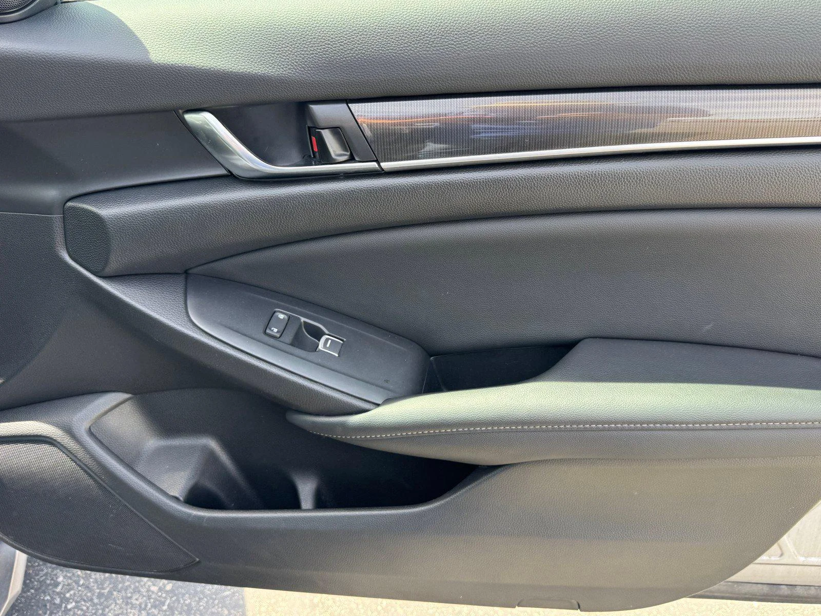 Used 2022  Honda Sport image 9