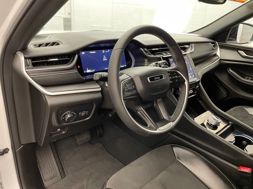 Certified Used 2023 White Jeep Altitude X image 14