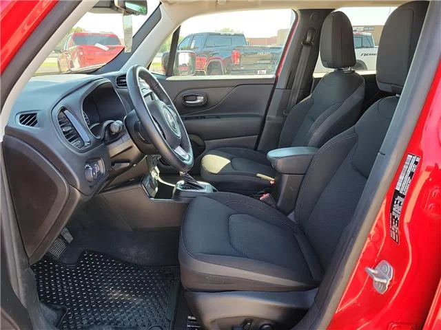 Used 2023 Colorado Red CL Jeep Altitude 4x4 image 12