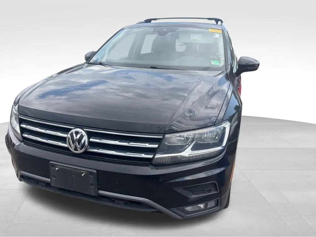 Used 2021 Black Volkswagen 2.0T SEL image 14