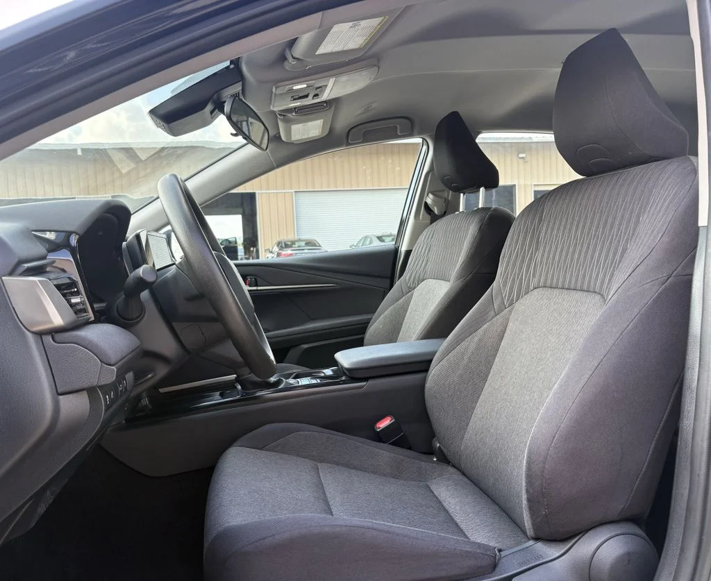 Used 2025 Midnight Black Metallic Toyota LE image 12