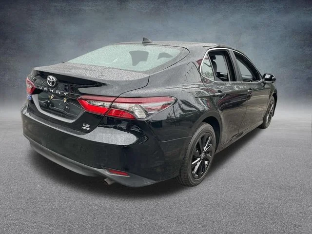 Used 2022 Black Toyota LE image 7