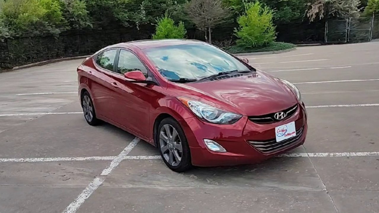 2013 Hyundai Elantra GLS photo 2