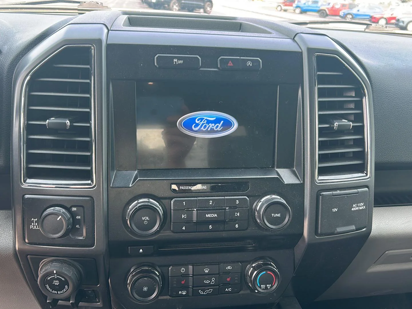 Used 2017 Blue Jeans Ford XLT image 14