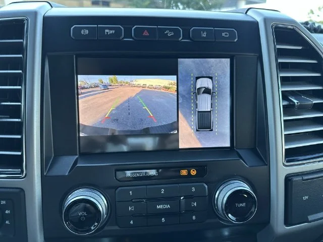 Used 2021 Blue Ford King Ranch image 18