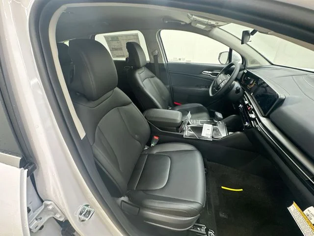 New 2026 Glacial White Pearl Kia EX image 25