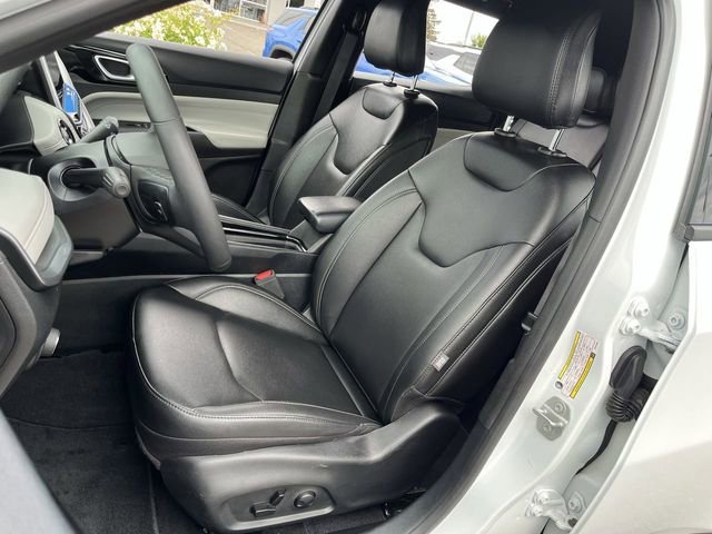 2025 Jeep Compass Limited - Photo 17