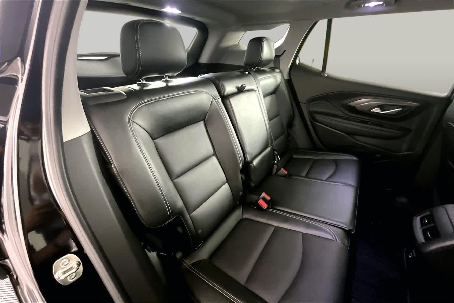 2024 GMC Terrain SLT - Photo 20