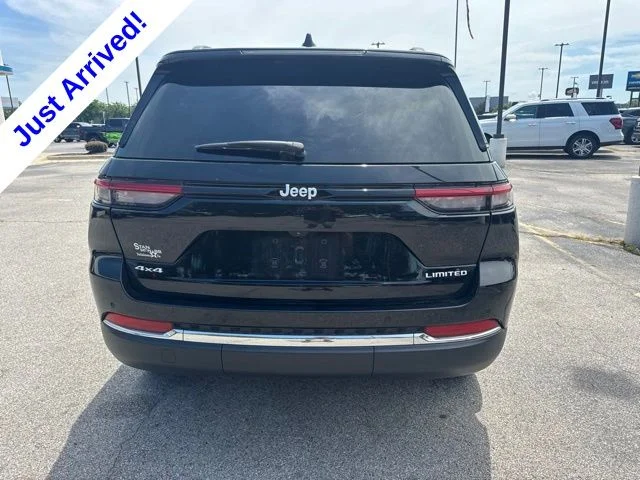 Used 2025 Black Jeep Limited image 3