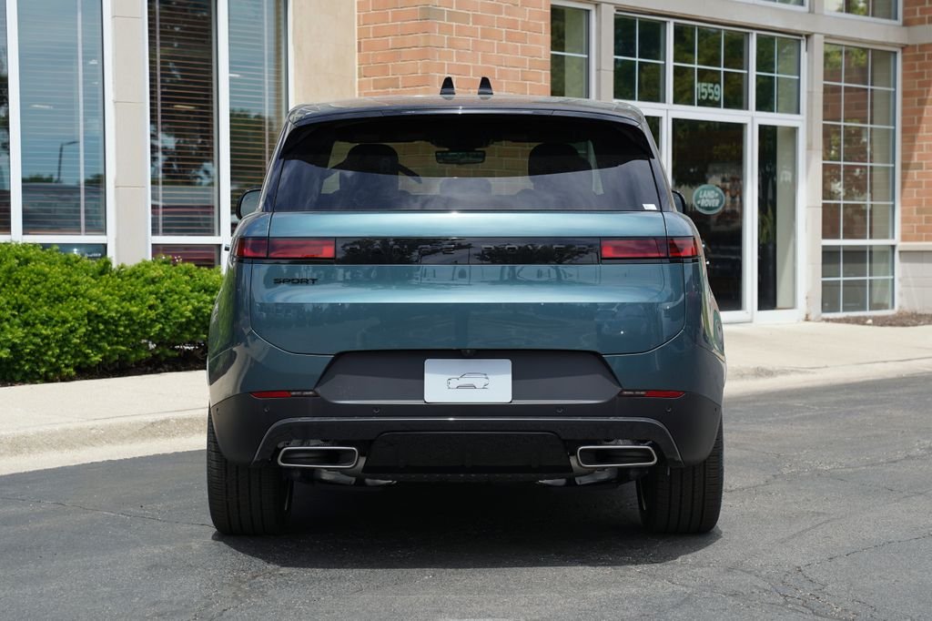 New 2026 Giola Green Land Rover SE image 5