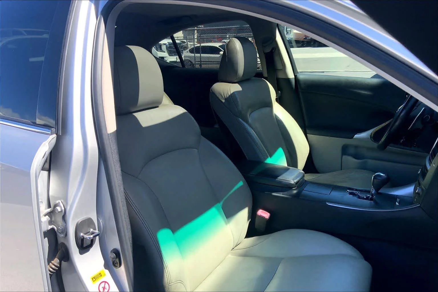 Used 2010 Sil/silver Lexus NA image 13