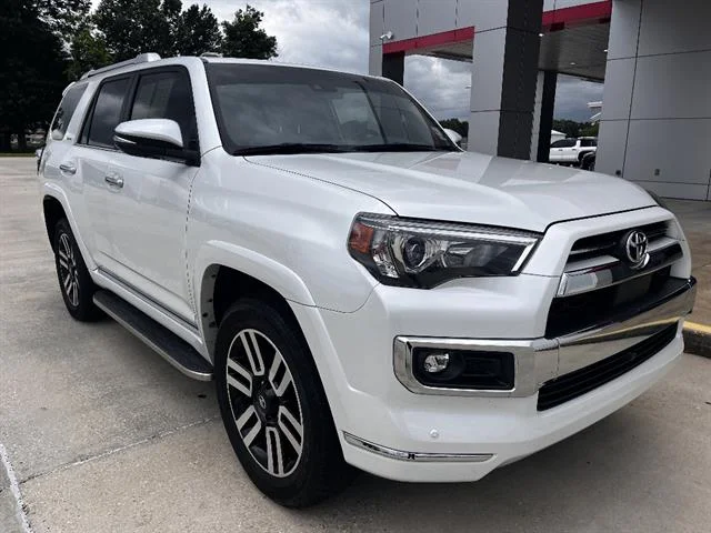 2024 Toyota 4Runner Limited 4WD V6's photo