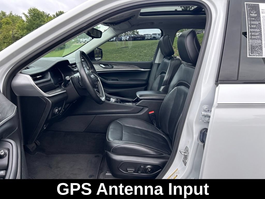 Certified Used 2021 White Jeep Limited 4x4 image 21
