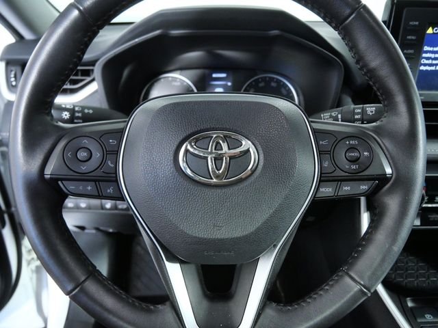 Certified Used 2022 White Toyota XLE image 24