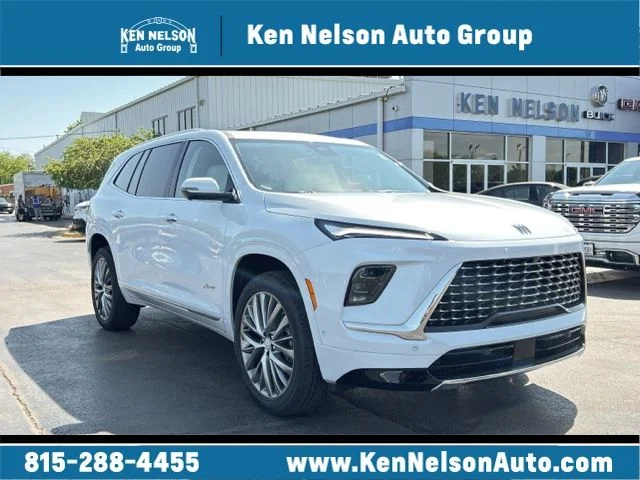 2026 Buick Enclave Avenir AWD's photo