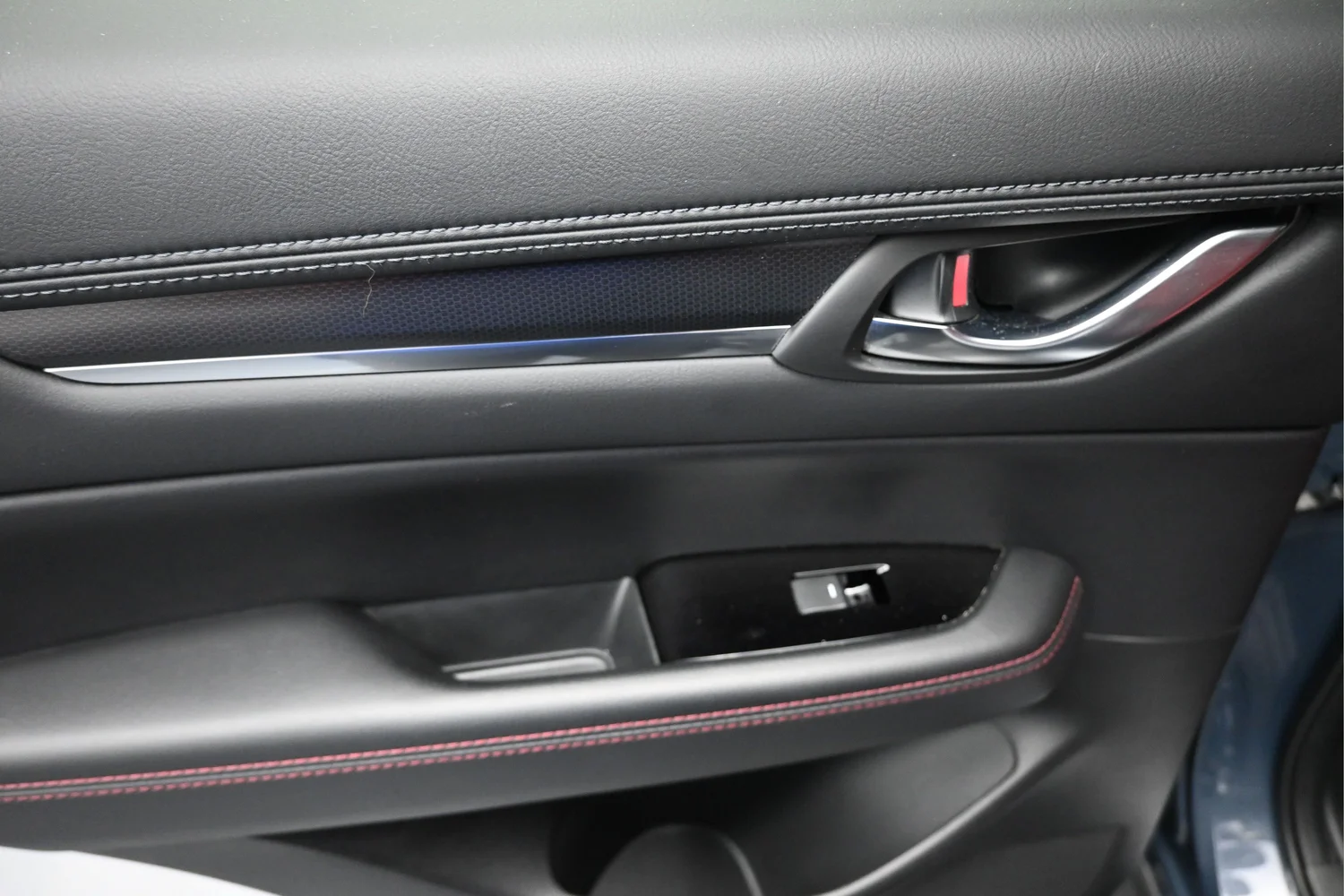 Used 2023 Gray Mazda 2.5 S Carbon Edition image 14