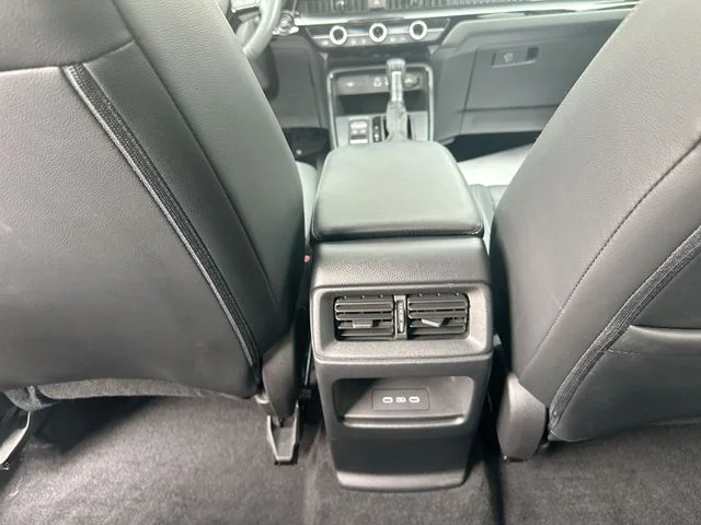 Used 2024  Honda EX-L image 22