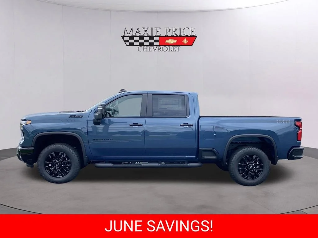 New 2026 Lakeshore Blue Metallic Chevrolet LT image 7