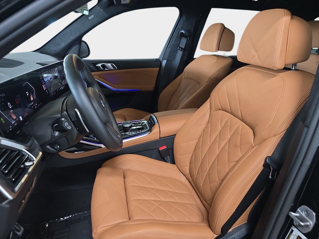 Used 2026 Black Sapphire Metallic BMW xDrive40i image 17