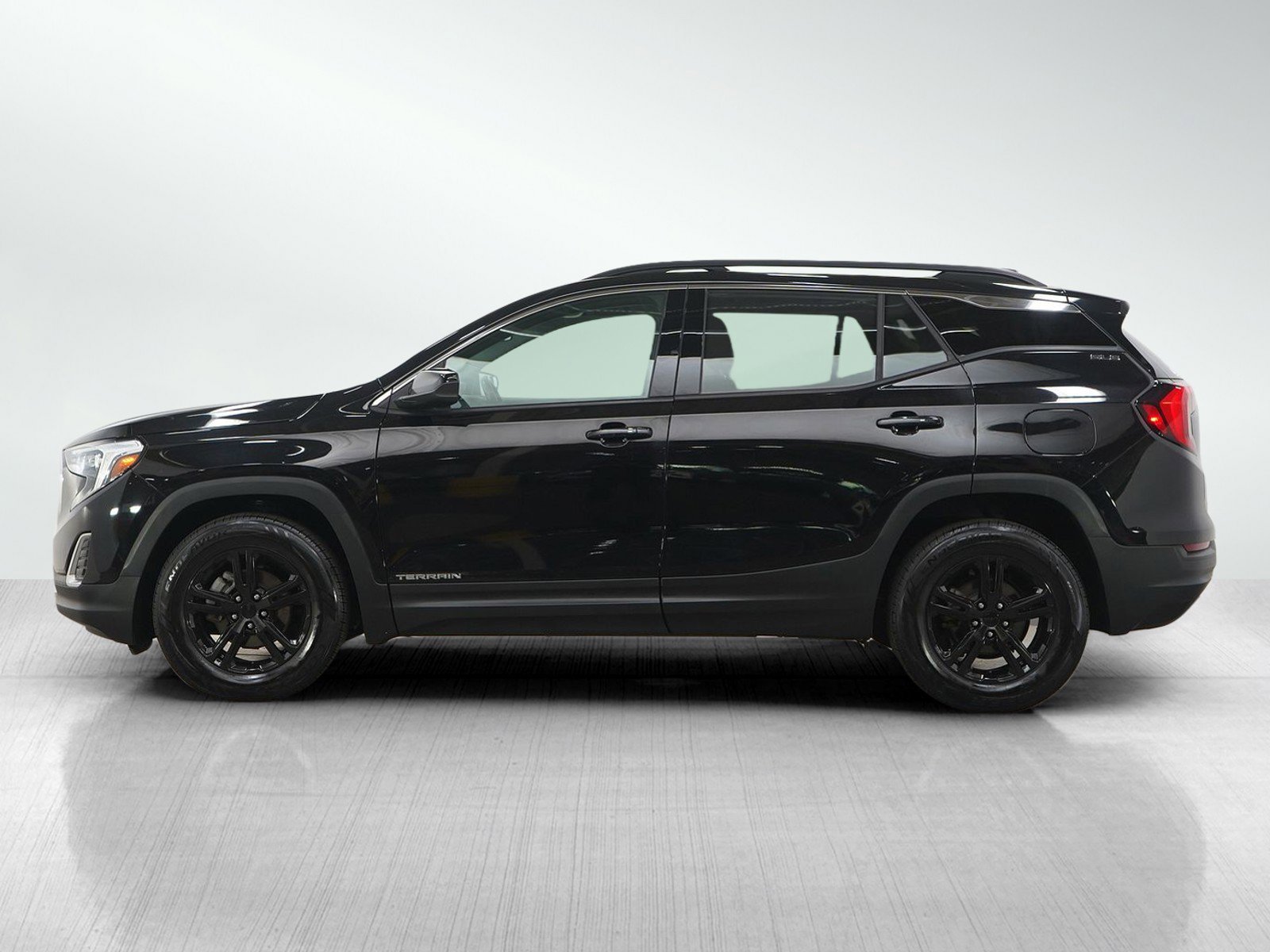 Used 2020 GMC Terrain SLE with VIN 3GKALTEV2LL131783 for sale in White Bear Lake, Minnesota