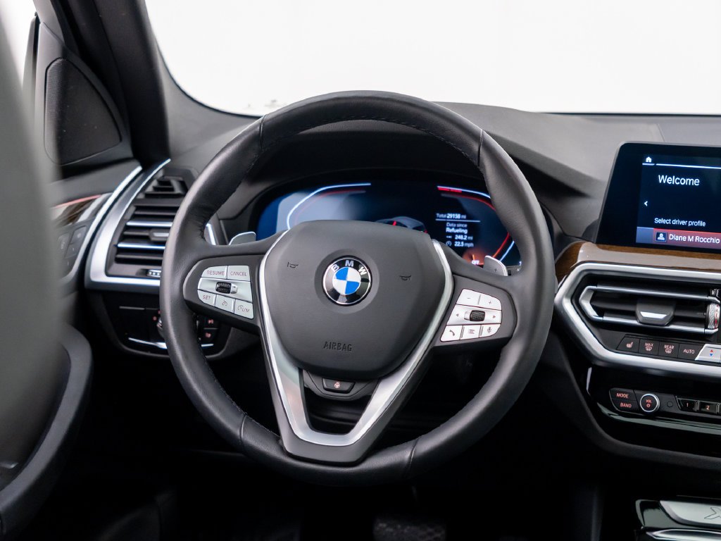 Used 2024 Alpine White BMW xDrive30i image 13