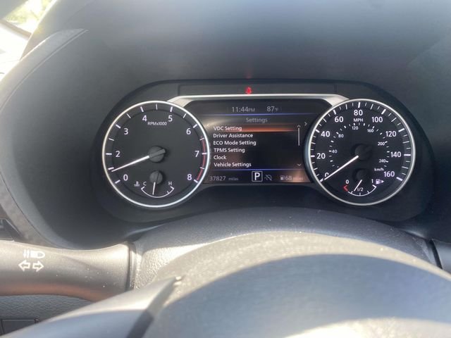 Used 2024 Red Nissan SR image 14
