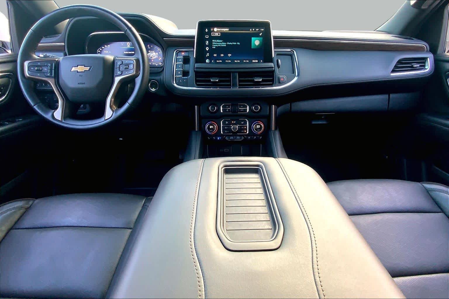Used 2024 Summit White Chevrolet High Country image 15
