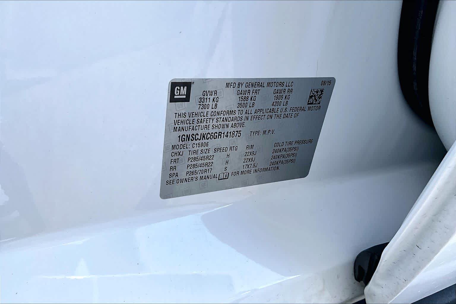 Used 2016 Summit White Chevrolet LTZ image 35