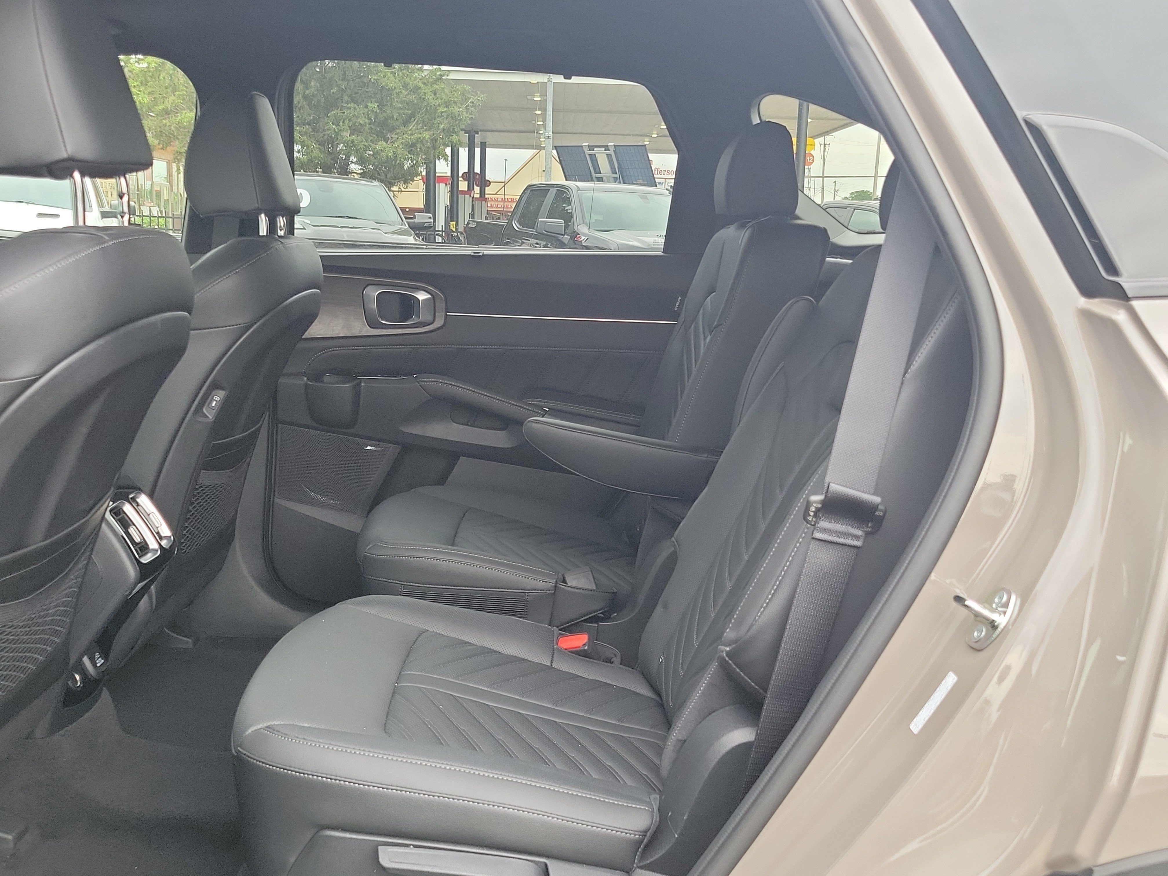 Used 2026 Road Rider Brown Kia X-Line SX Prestige image 12