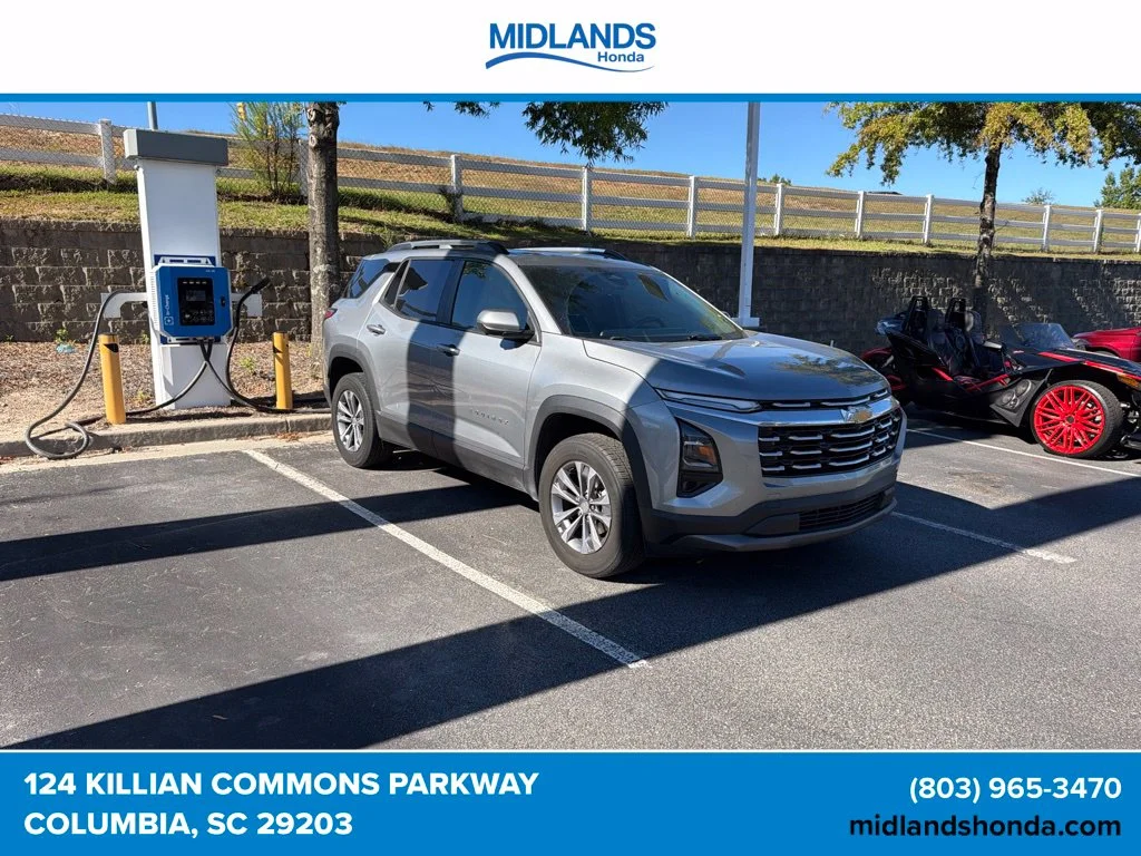 Used 2025 Sterling Gray Metallic Chevrolet LT image 3