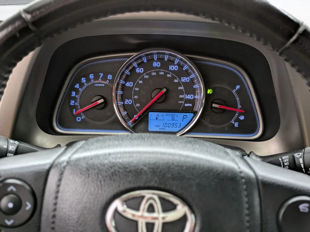 Used 2013 Gray Toyota Limited image 26