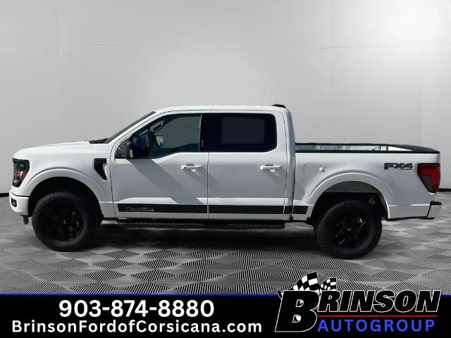 New 2026 Oxford White Ford XLT image 24