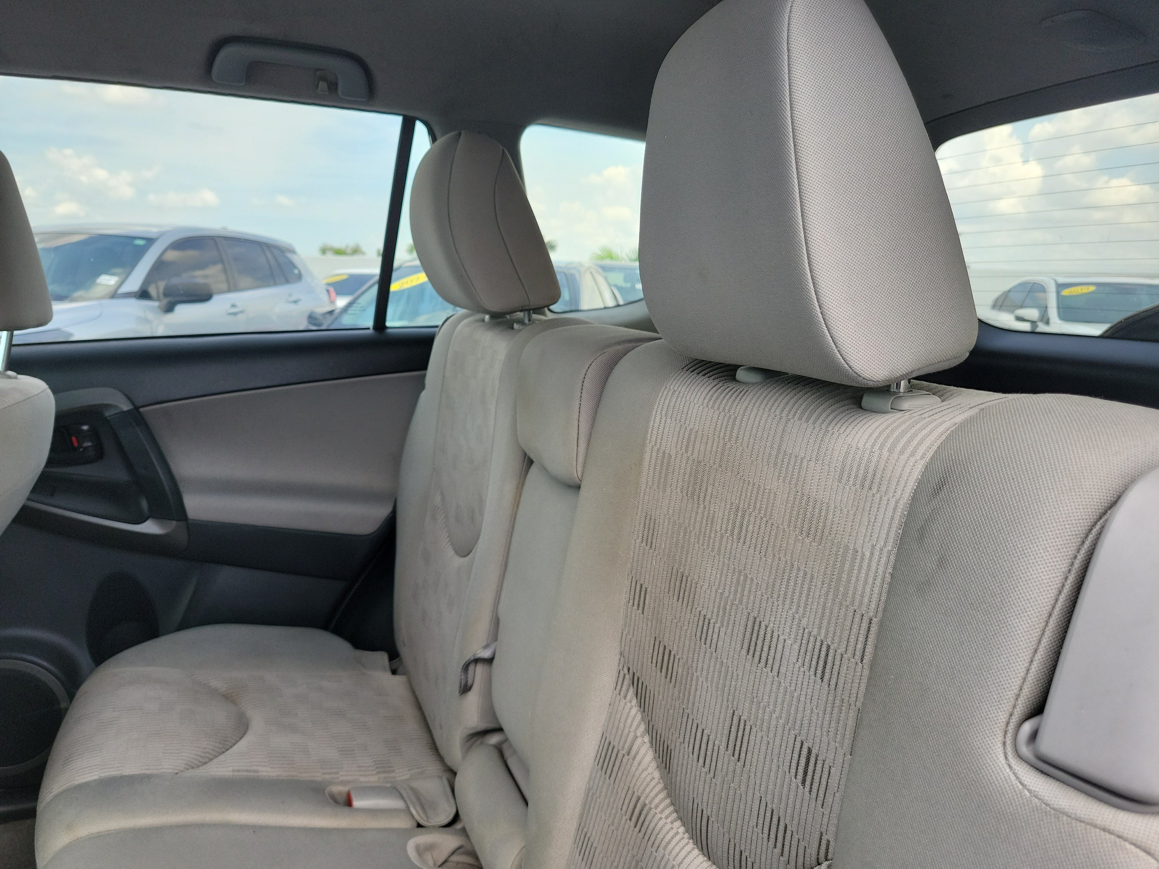 Used 2012 Black Toyota Base image 12