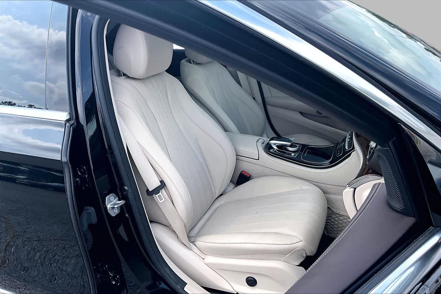 Used 2018 Black Mercedes-Benz E 300 image 9