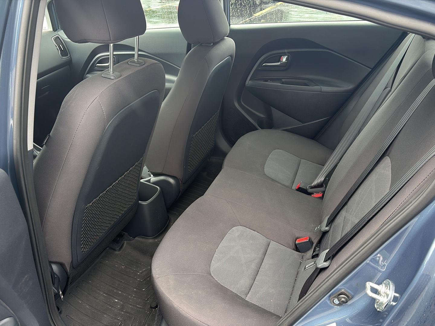 Used 2016 Urban Blue Kia LX image 8