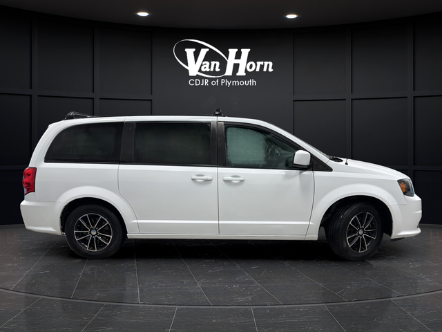 Used 2018 Dodge Grand Caravan SE Plus with VIN 2C4RDGBGXJR151398 for sale in Plymouth, WI