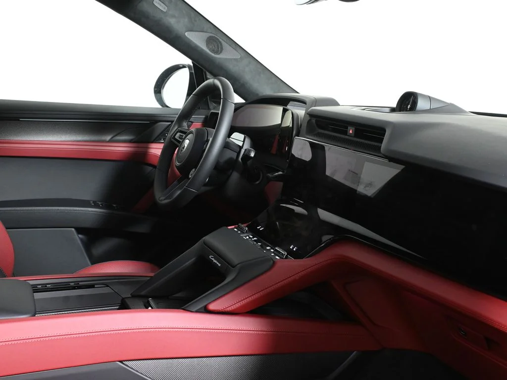 2026 Porsche Cayenne Turbo Electric - Photo 40