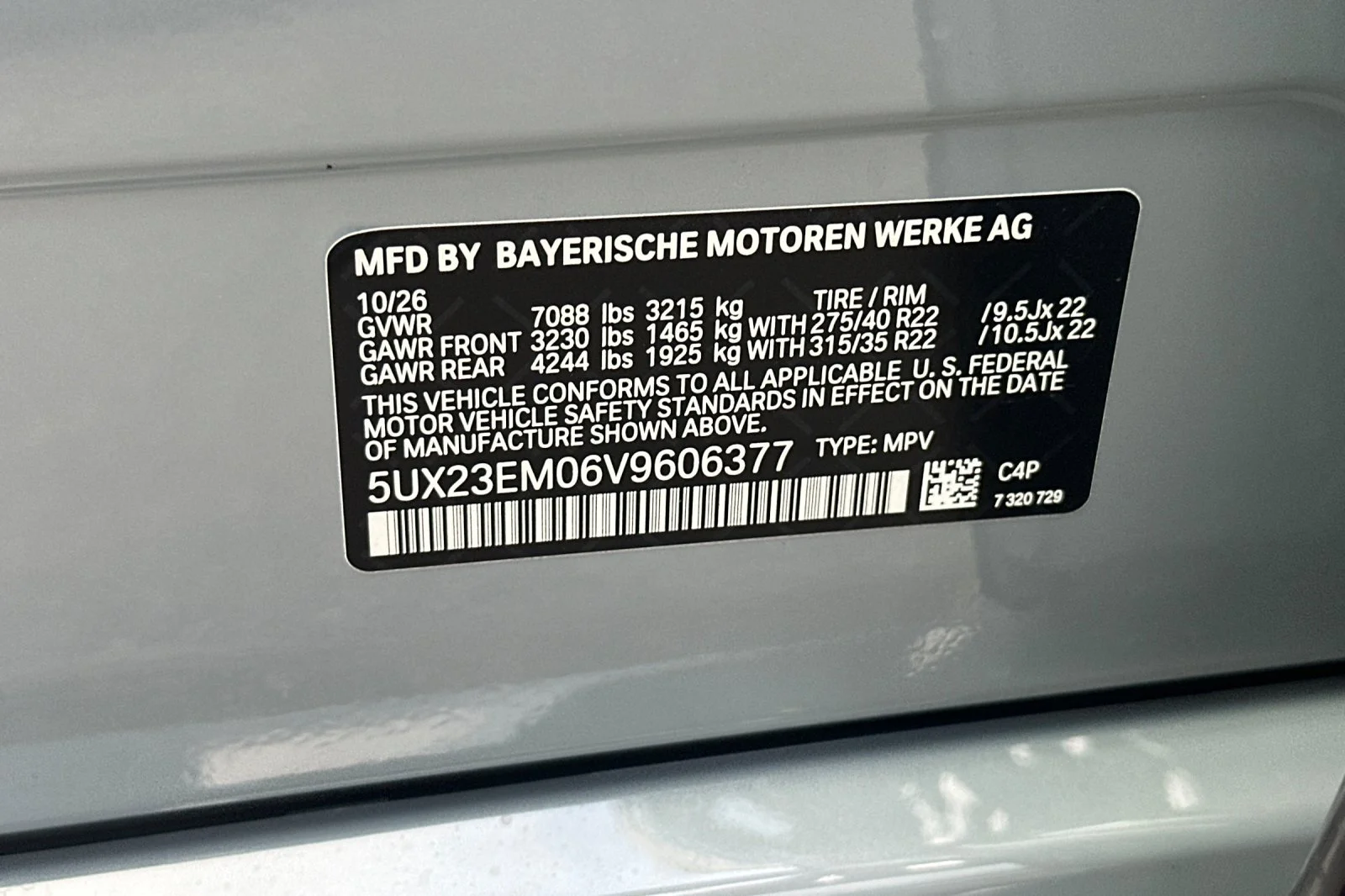 New 2027 Brooklyn Grey Metallic BMW xDrive40i image 24