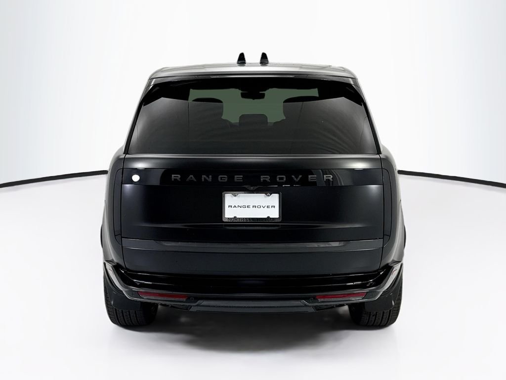New 2026 Obsidian Black SV Bespoke Ultra Metallic Satin Land Rover Autobiography image 6
