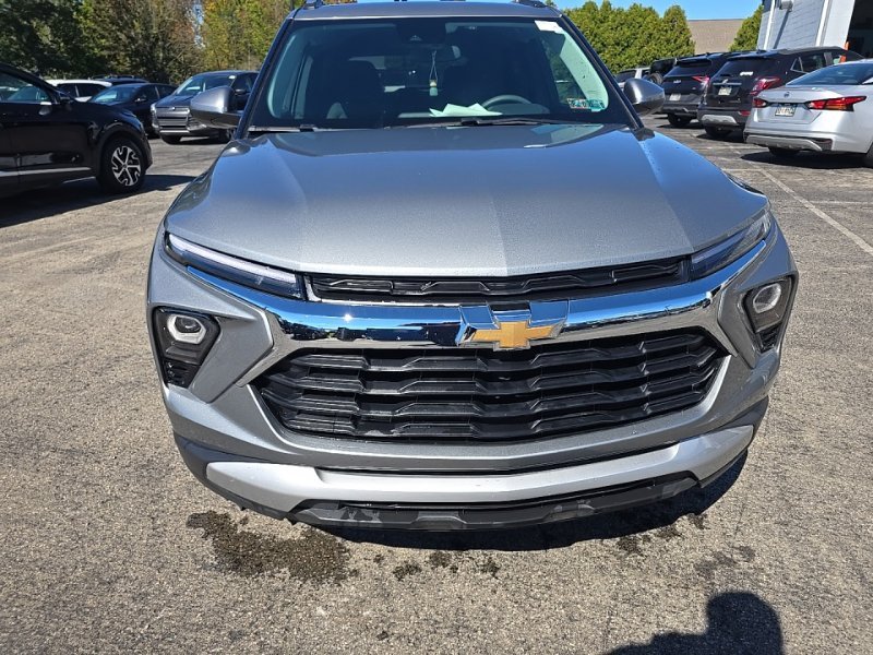 Used 2025 Gray Chevrolet LT image 2