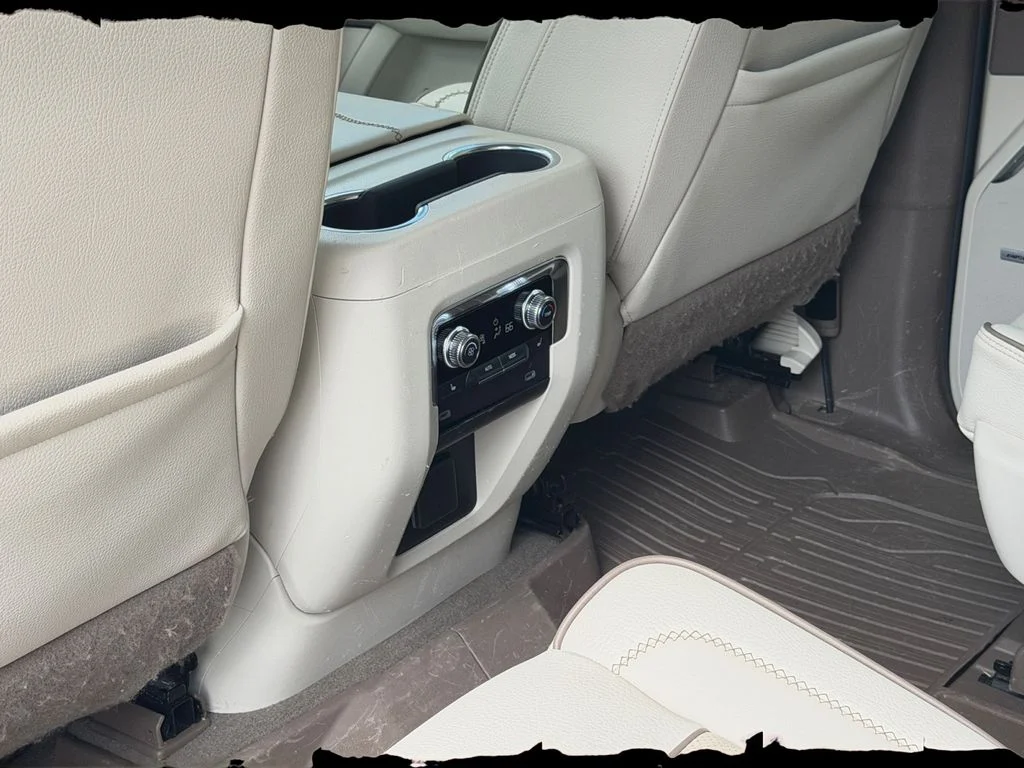 2022 GMC Yukon XL Denali - Photo 40