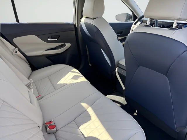 New 2026 Atlantic Gray Metallic Nissan SL image 23